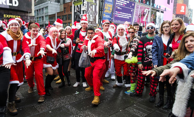 Широм света одржан фестивал деда мразова (ФОТО/ВИДЕО)